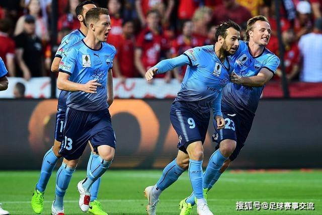 亚运会跳水女子1米跳板 中国队包揽金银牌